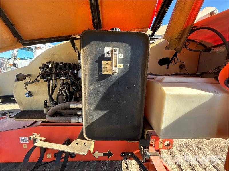 JLG 400S 4WD Dual Fuel Telescopic Boom Lift Telescopic boom lifts