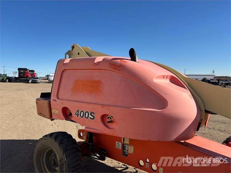 JLG 400S 4WD Dual Fuel Telescopic Boom Lift Telescopic boom lifts