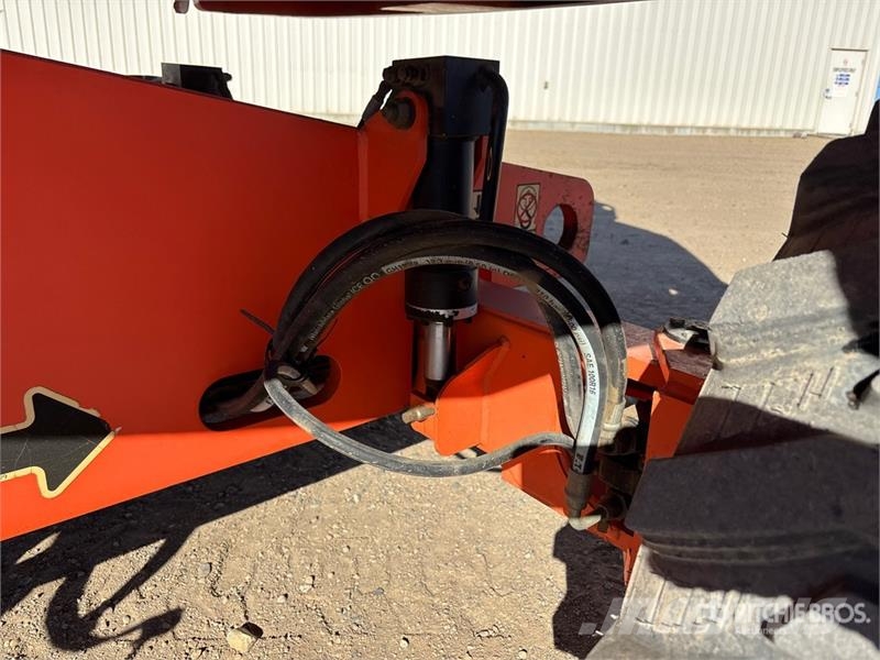 JLG 400S 4WD Dual Fuel Telescopic Boom Lift Telescopic boom lifts