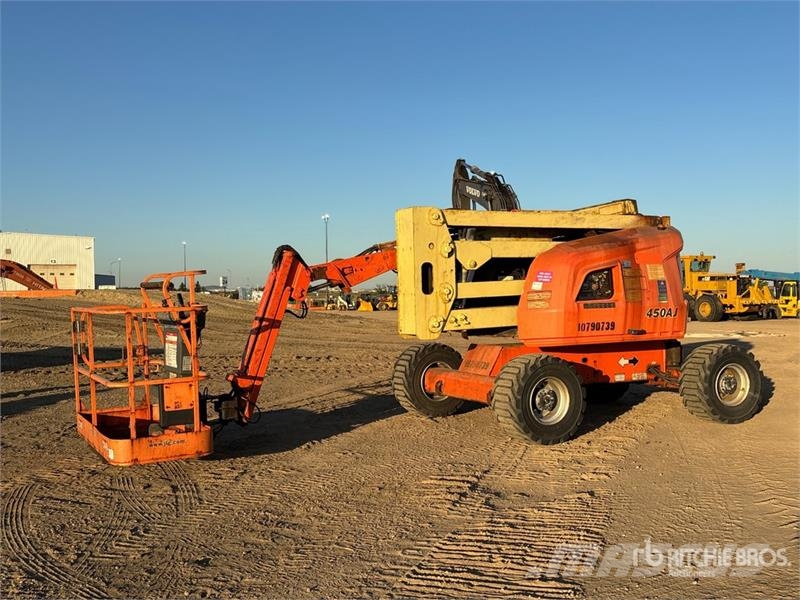 JLG 450AJ Series ll Strēles pacēlāji