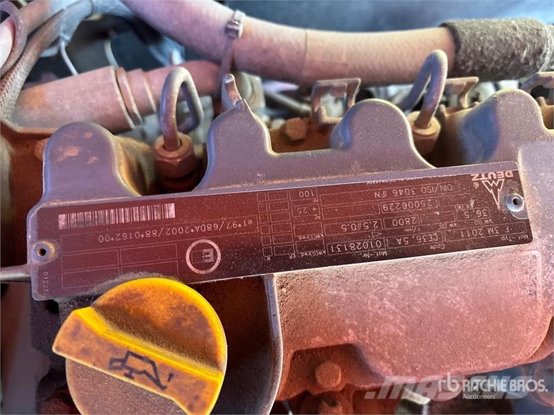 JLG 450AJ Series ll Iseliikuvad poomtõstukid
