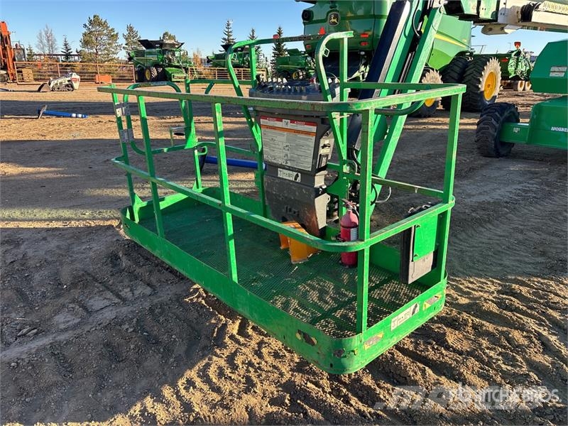 JLG 660SJ 4WD Diesel Telescopic Boom Lift Telescopic boom lifts