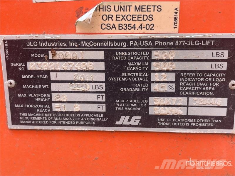 JLG 800AJ 4WD Diesel Articulating Boom Lift (Inoperabl Strēles pacēlāji