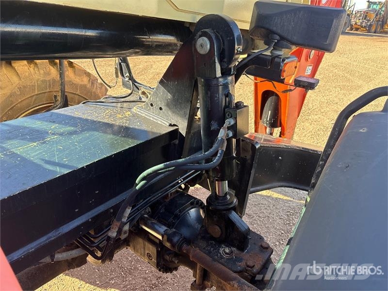 JLG G12-55A Kurottajat