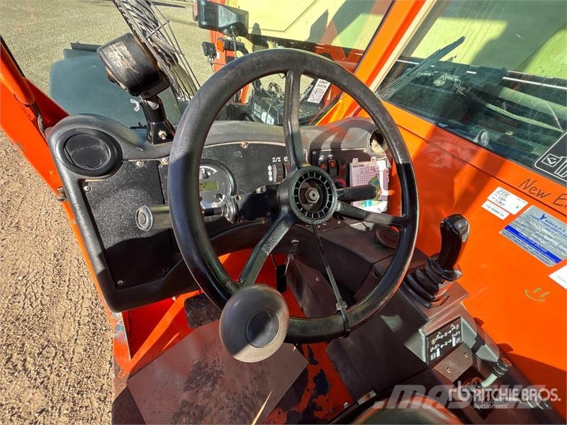 JLG G12-55A Kurottajat