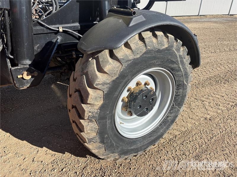 JLG G12-55A Kurottajat
