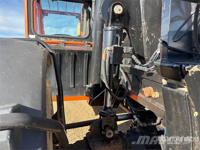 JLG G12-55A Kurottajat