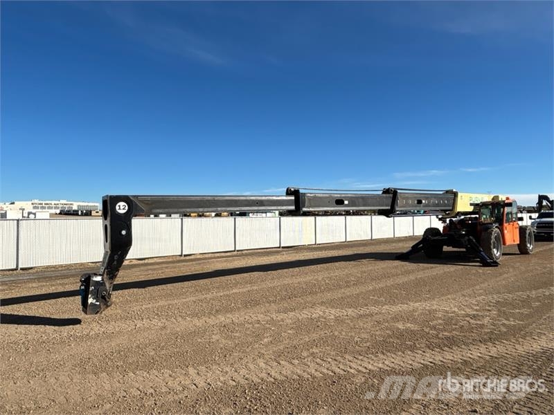 JLG G12-55A Kurottajat