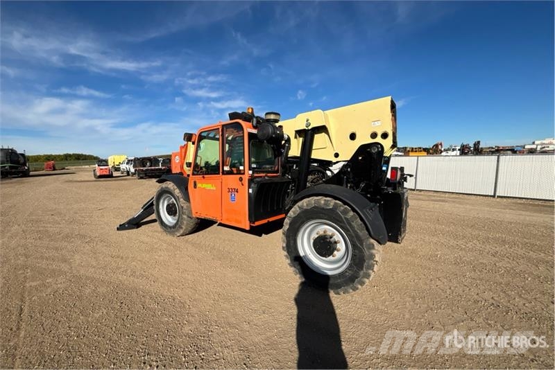 JLG G12-55A Kurottajat