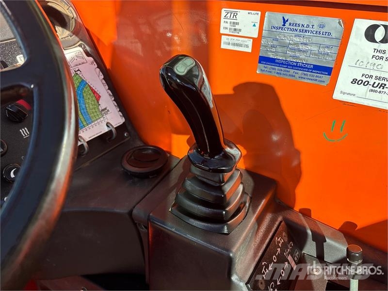 JLG G12-55A Kurottajat