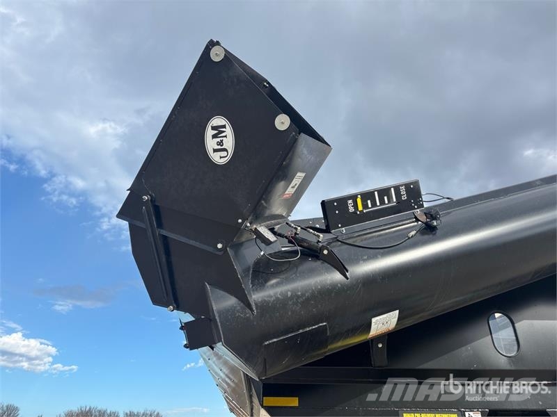 JM 2032-20T 2032 bu Tracked Grain Cart Transbordeur