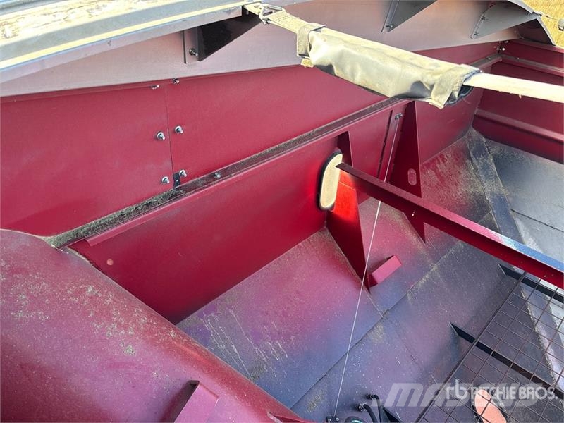 JM 910 Xtended Reach 910 bu S/A Grain Cart Gabona átrakó kocsik
