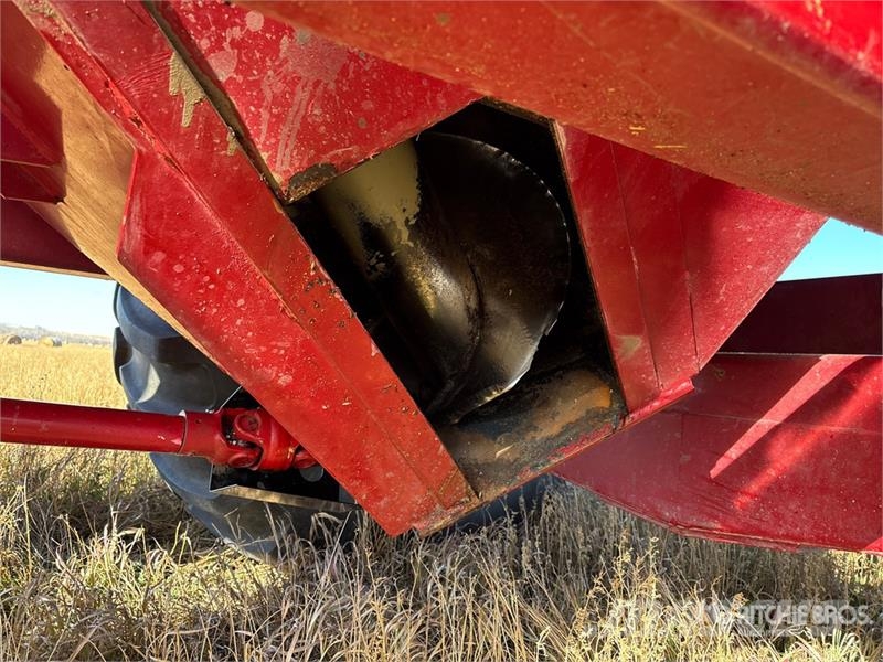 JM 910 Xtended Reach 910 bu S/A Grain Cart Gabona átrakó kocsik