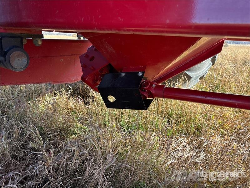 JM 910 Xtended Reach 910 bu S/A Grain Cart Gabona átrakó kocsik
