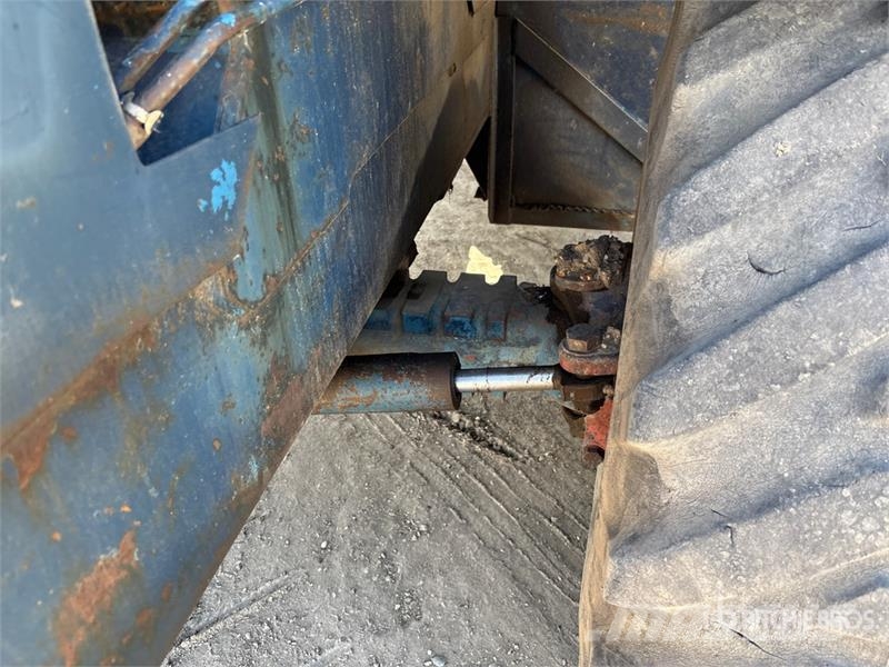 Job Handler Handler 6033 Telehandler Teleskopiskie manipulatori