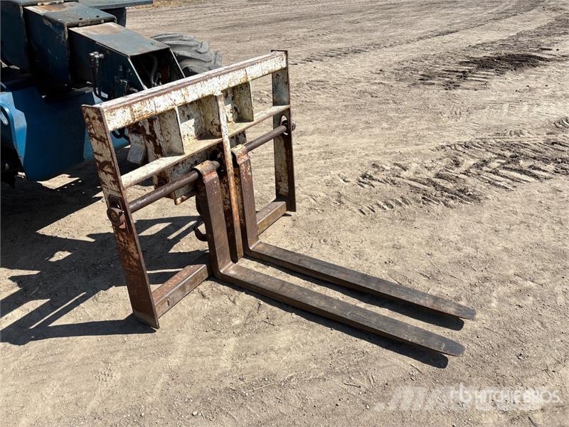 Job Handler Handler 6033 Telehandler Teleskopiskie manipulatori