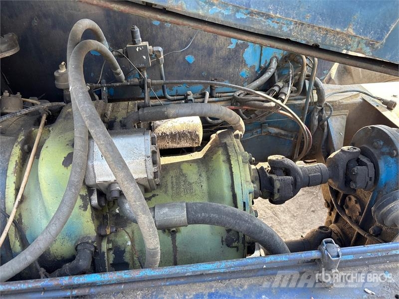 Job Handler Handler 6033 Telehandler Teleskopiskie manipulatori