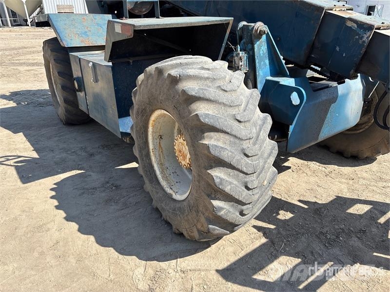 Job Handler Handler 6033 Telehandler Teleskopiskie manipulatori