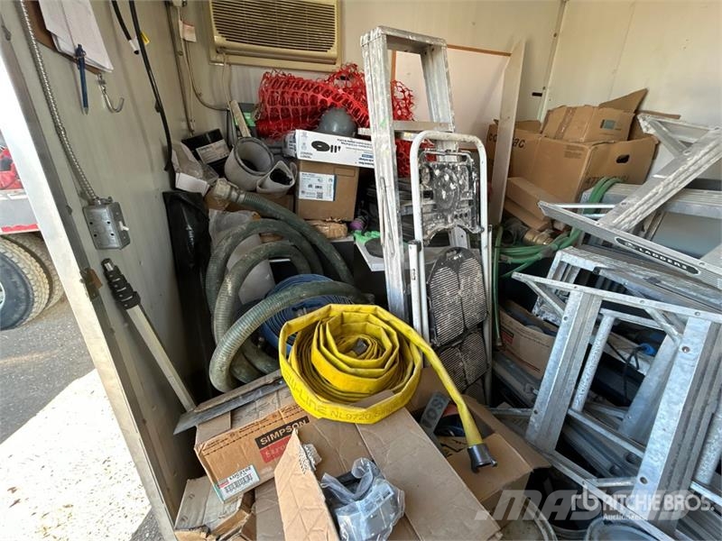  Job Shack 15 ft x 8 ft Skid-Mounted Mobile Office Būvniecība- Citi