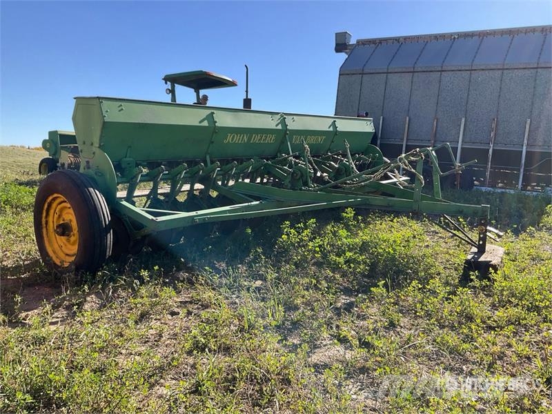 John Deere 11 ft Seeder Drills