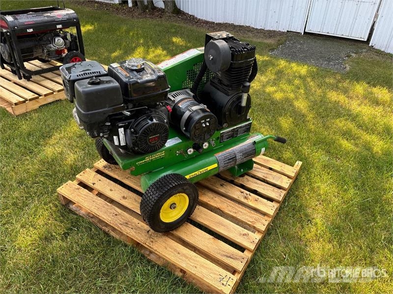 John Deere 15.4 cfm Air Compressor Compressors