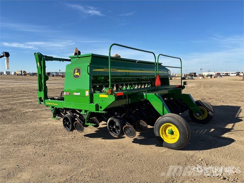 John Deere 1590 15 ft Seed Drill Drills
