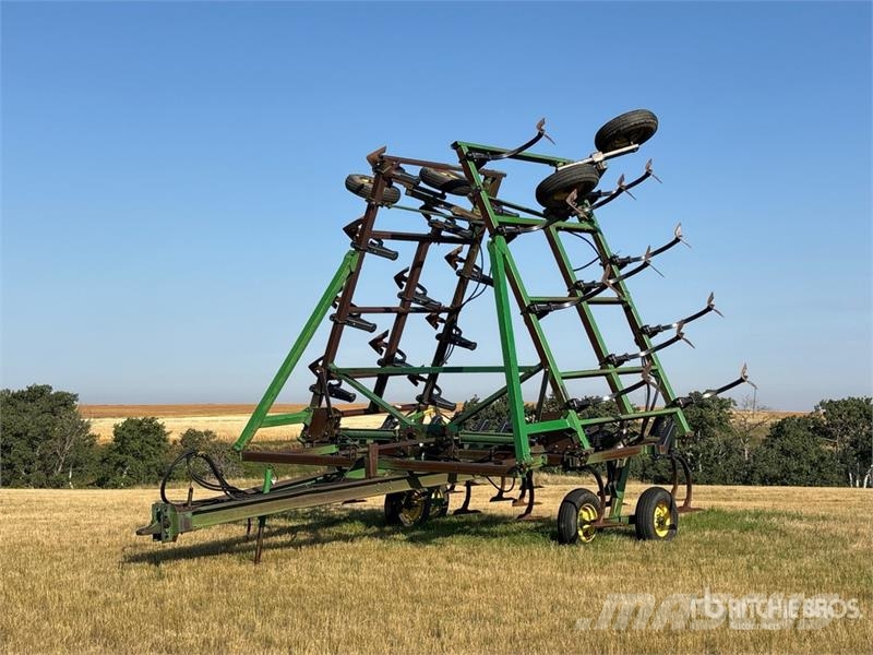 John Deere 1610 Cultivatoren
