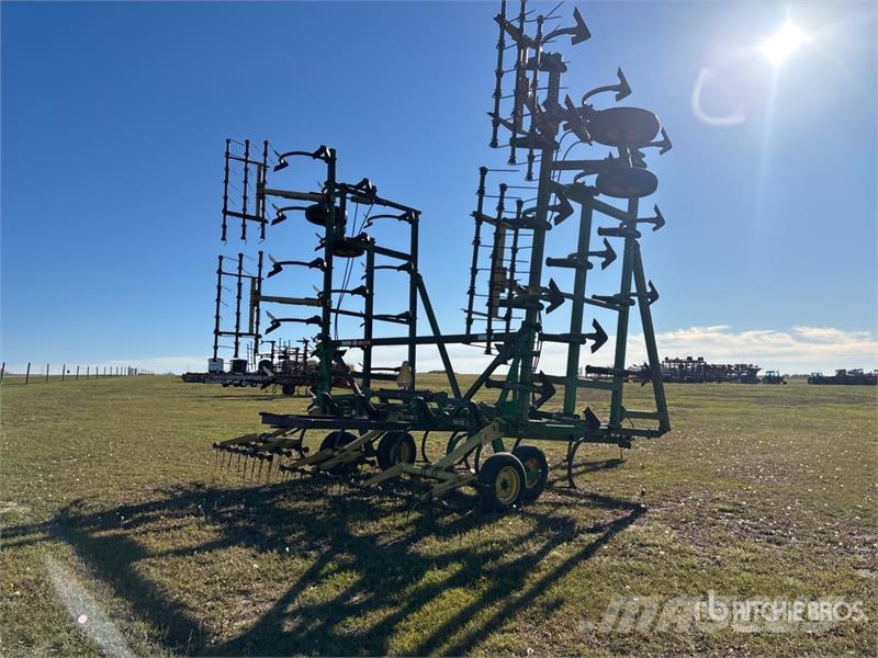 John Deere 1610 Cultivadores