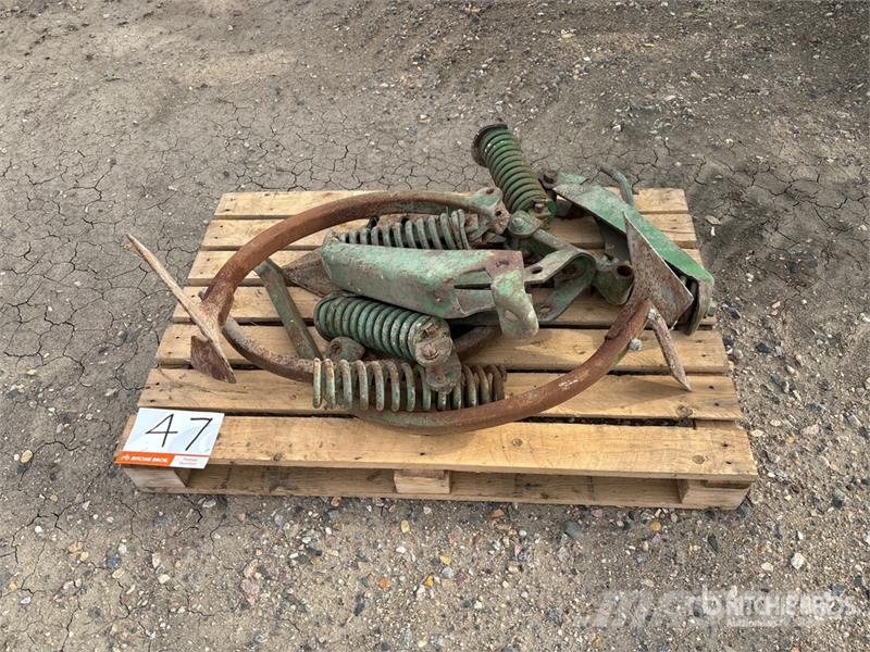 John Deere 1610 زراعات