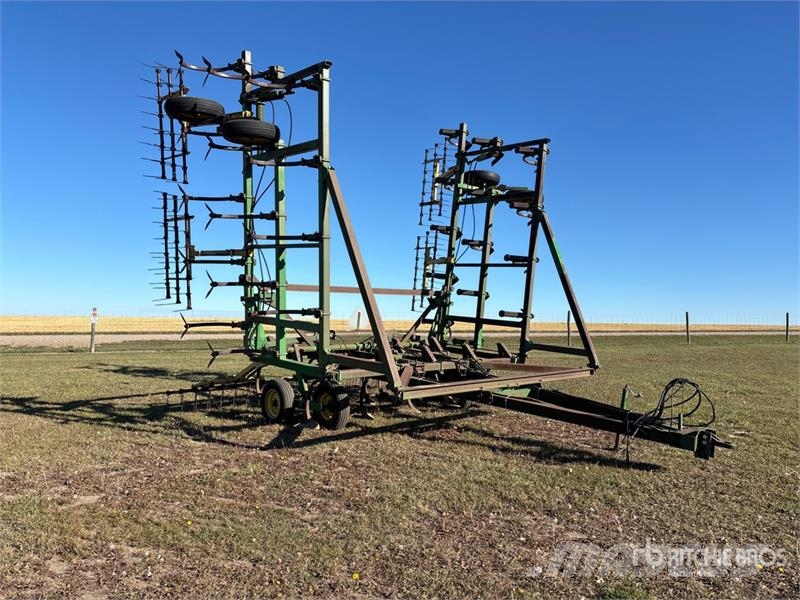 John Deere 1610 Cultivadores