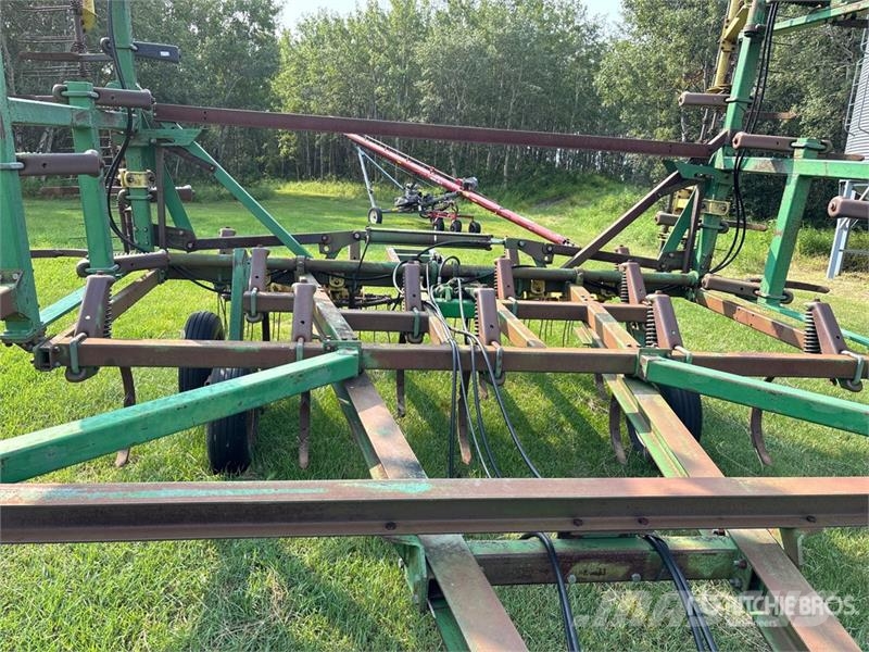 John Deere 1610 Cultivatoren
