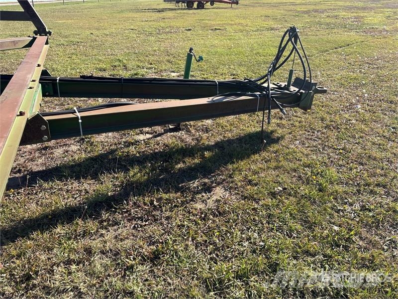 John Deere 1610 Cultivadores