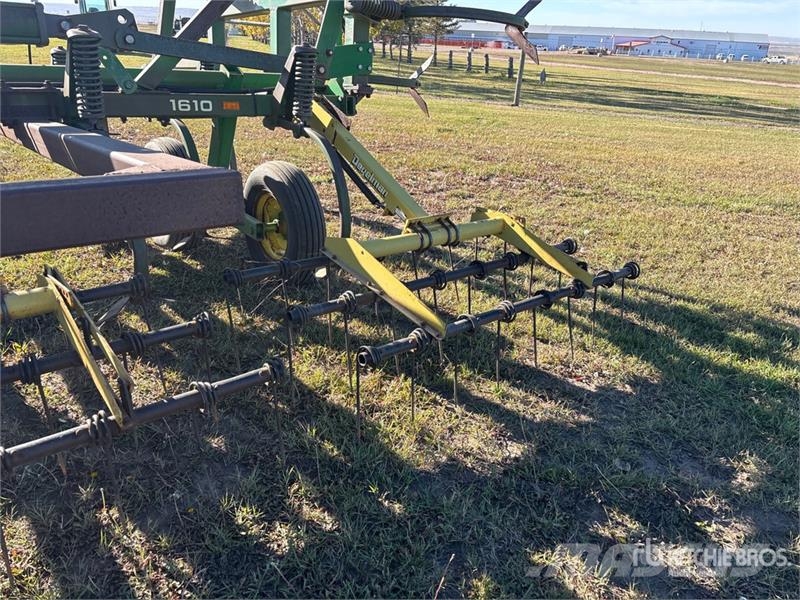 John Deere 1610 Cultivadores