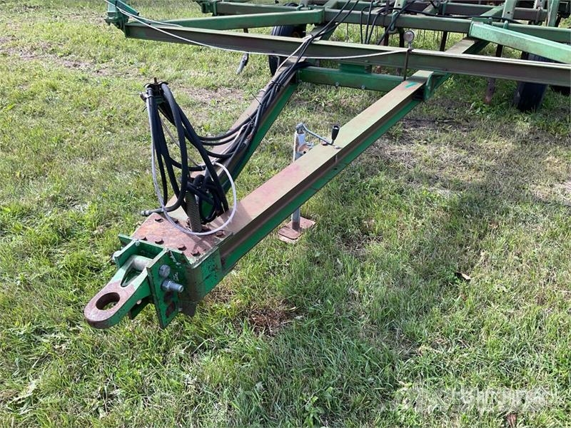John Deere 1610 Grubber
