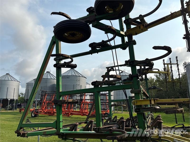 John Deere 1610 Cultivatoren