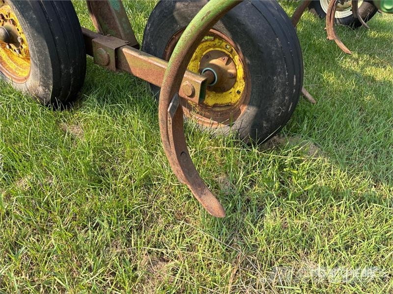 John Deere 1610 Cultivatoren