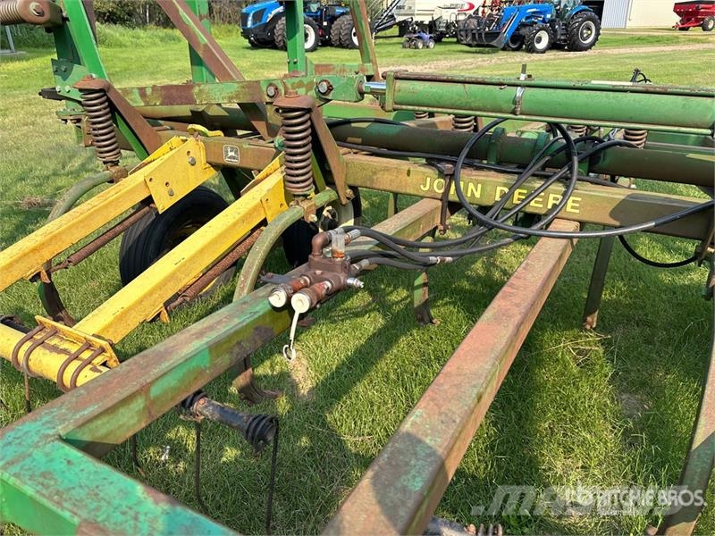 John Deere 1610 Cultivatoren