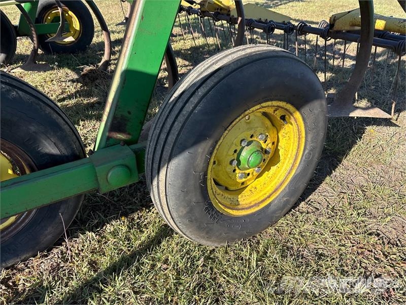 John Deere 1610 Cultivadores