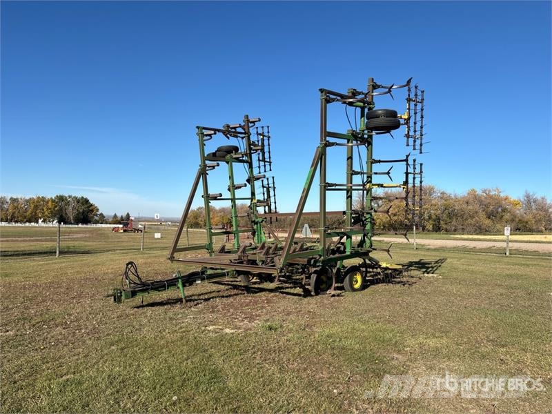John Deere 1610 Cultivadores