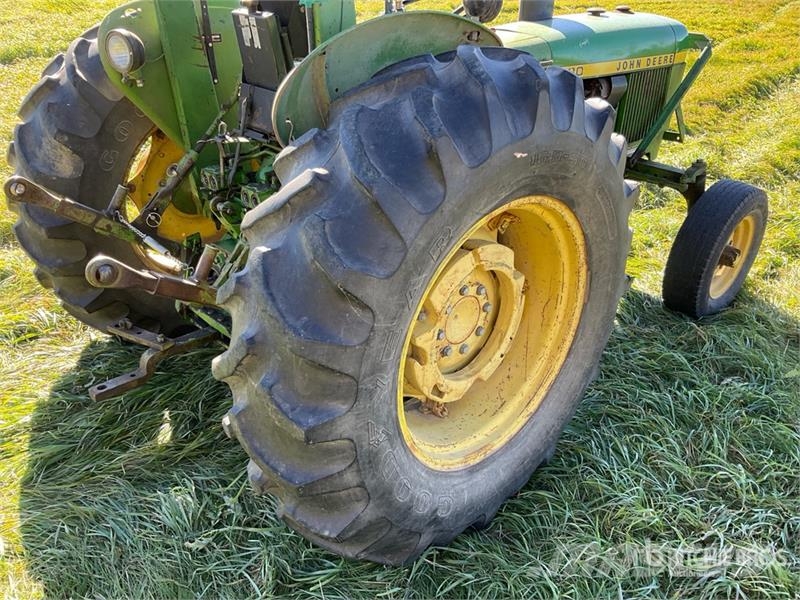 John Deere 1630 2WD Tractor Tractors