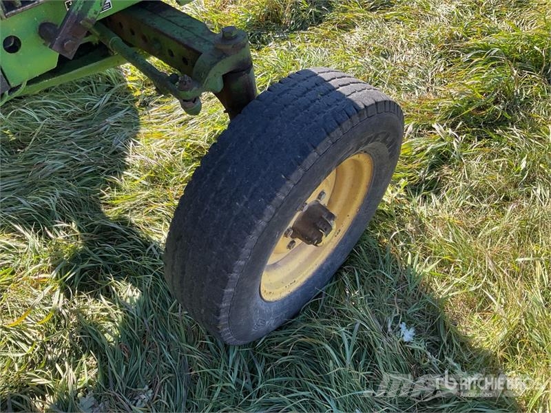 John Deere 1630 2WD Tractor Tractors