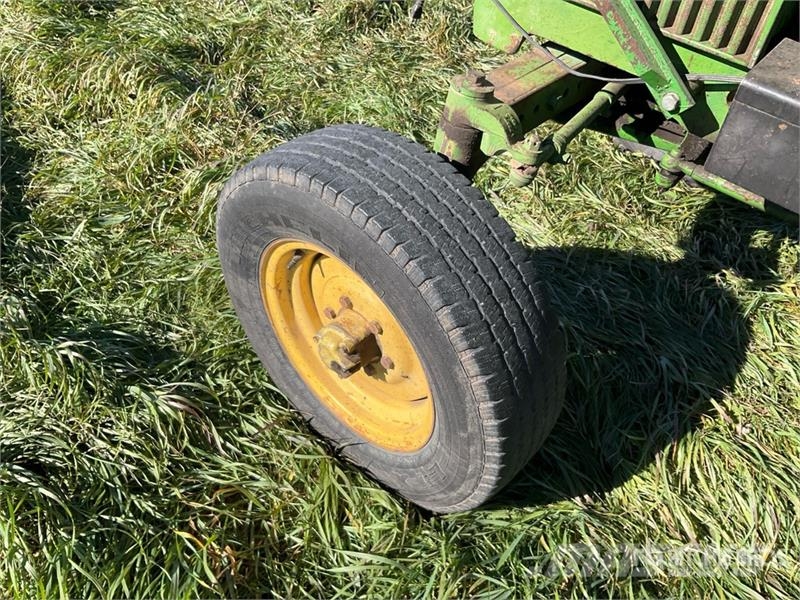 John Deere 1630 2WD Tractor Tractors