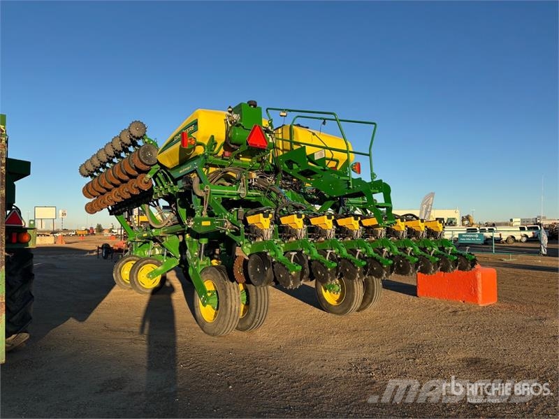 John Deere 1795 Split 24 Row Planter Φυτευτικές μηχανές