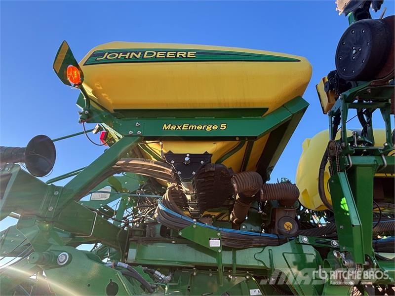 John Deere 1795 Split 24 Row Planter Φυτευτικές μηχανές