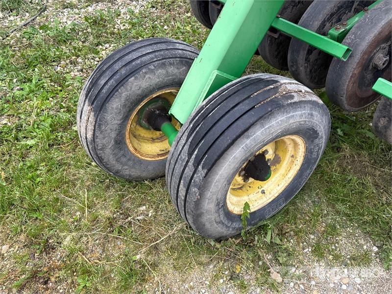 John Deere 1820 47 ft Air Drill Sijačice