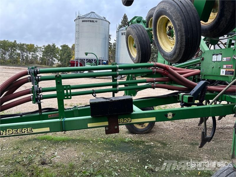 John Deere 1820 47 ft Air Drill Sijačice