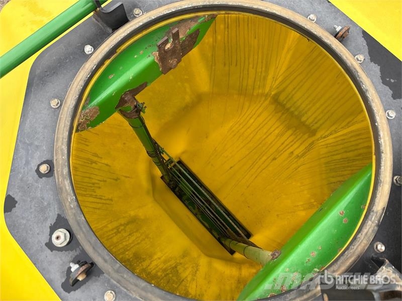 John Deere 1820 47 ft Air Drill Sijačice
