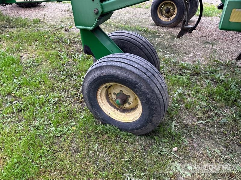 John Deere 1820 47 ft Air Drill Sijačice