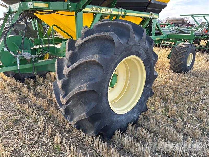 John Deere 1820 51 ft Air Drill Drillmaschinen