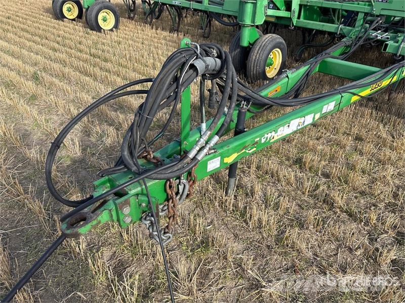 John Deere 1820 51 ft Air Drill Drillmaschinen